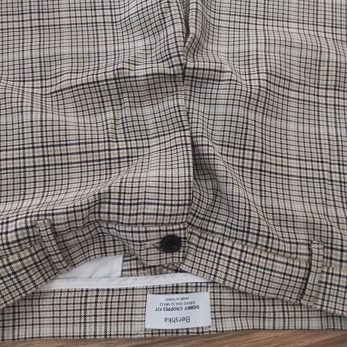 Sprzedam super damskie spodnie-Bershka-rozm-eur-42