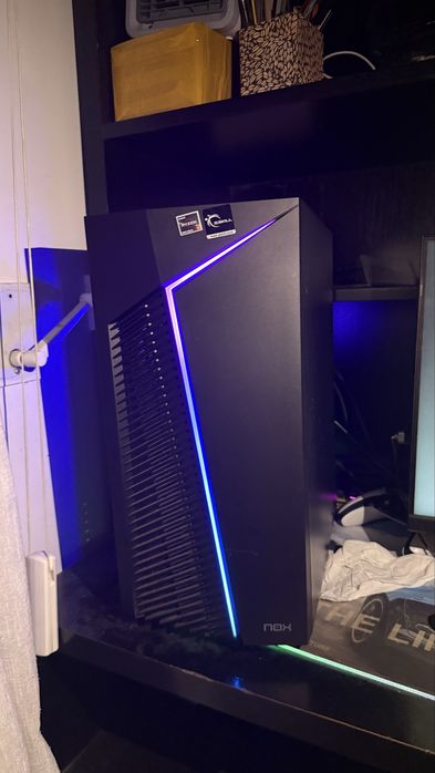 PC Gaming RTX 4060 / Ryzen 5 / 32GB RAM – Como Novo c/ Caixas)