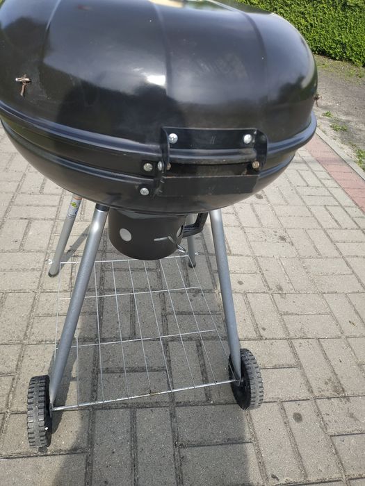 Duży Grill okrągły węglowy nowe sztućce i brykiet gratis!