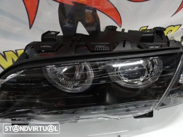 Farois frontais angel eyes para BMW E46 4 portas / limosine 98-01 fundo preto.