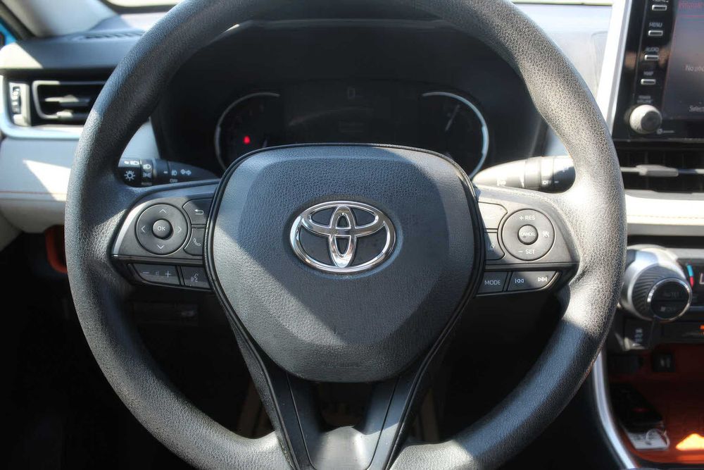 Toyota RAV4 Adventure      2019