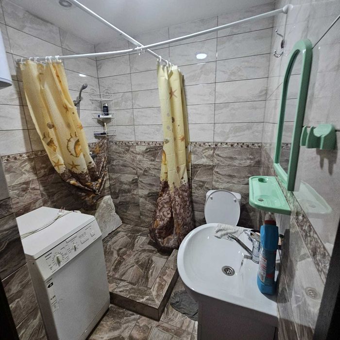 Продам базу в смт Міжгірʼя під базу відпочинку