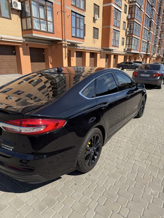 Ford Fusion 2019