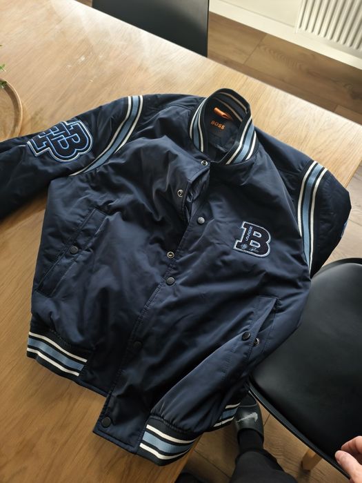 Bomberka kurtka  Boss L nowa 349€