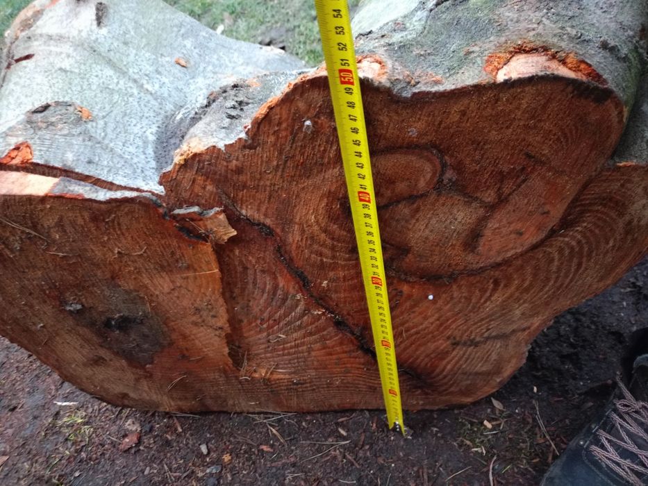 Чудовий стіл дизайнерський.  Дерево бук.