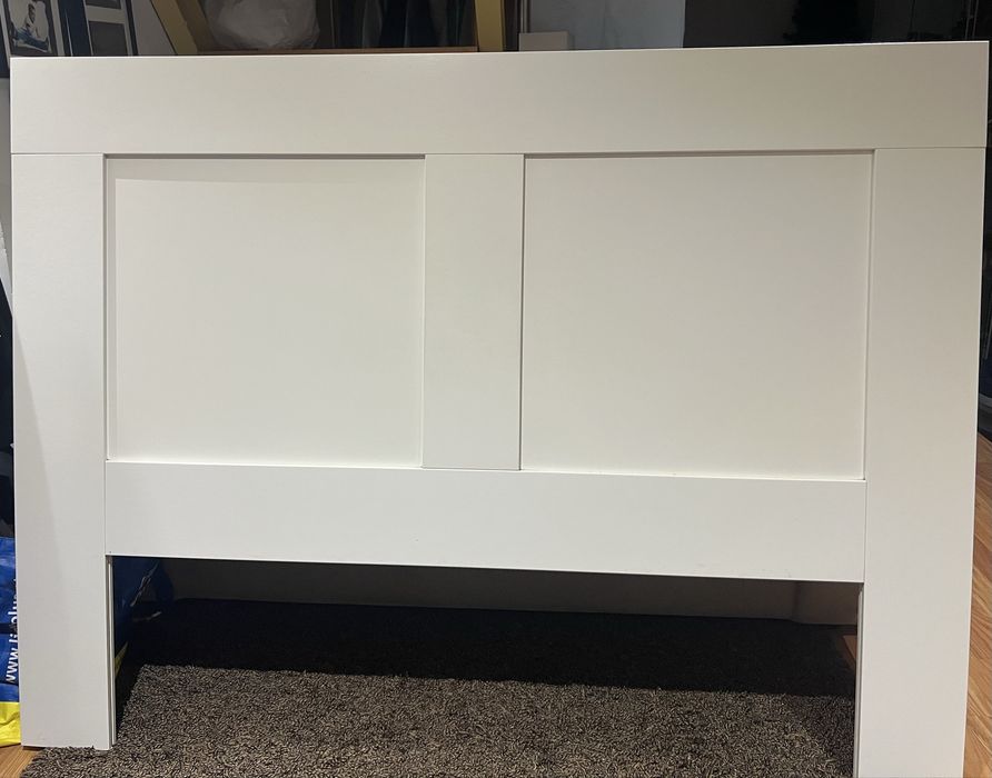Cabeceira branca ikea