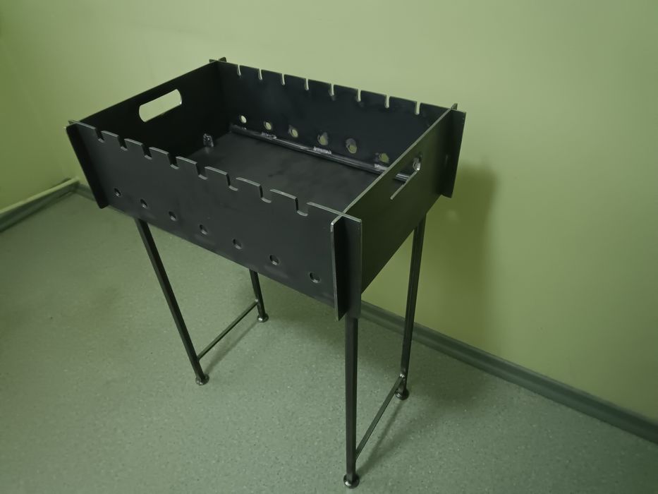 składany grill 3/4, 4 mm na 8 szpikulców. Розбірний мангал на 3/4,4 мм