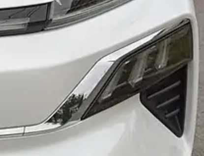 Молдинги бампера honda m-nv mnv  є інші запчастини ID4 ID6 MNV ENS1