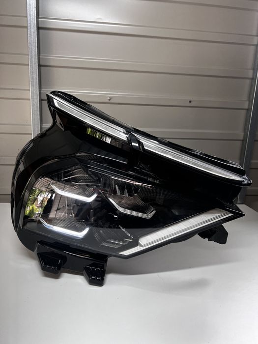 Citroen C4 III prawa lampa przód Full LED oryginał Europa
