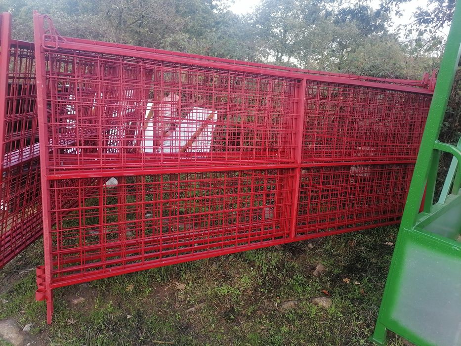 Cancelas em tubo e rede