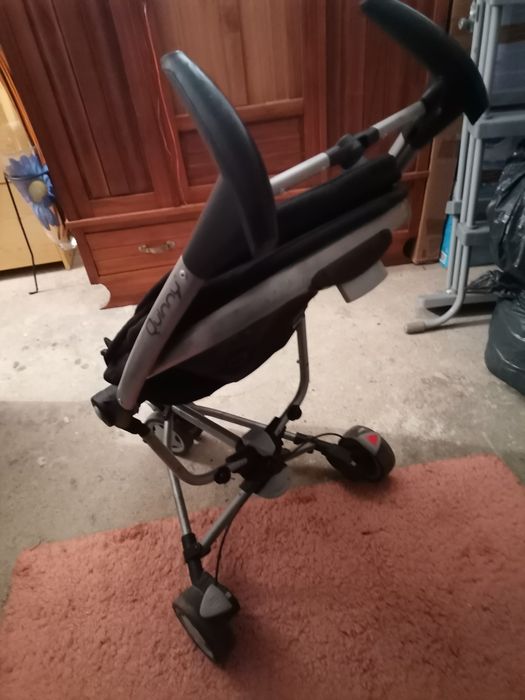 Carrinho quinny e ovo