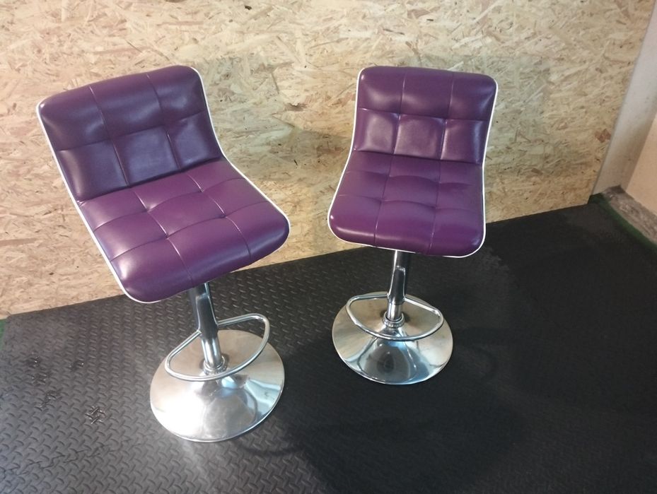 Hokery barowe okazyjnie