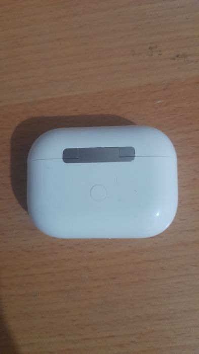 ...Apple Air Pods454886158155141121