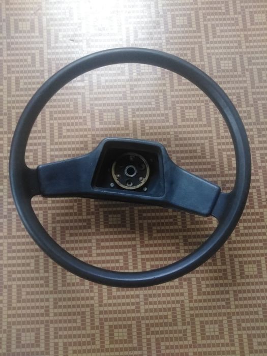 Руль москвич 2140