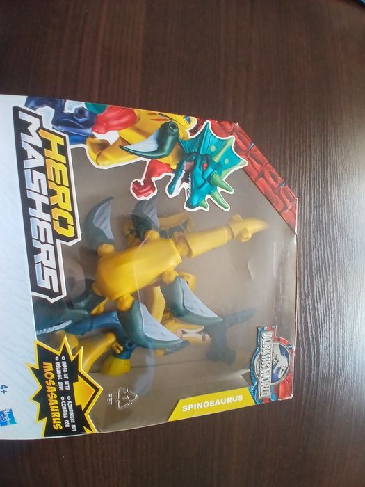Dinozaur hasbro do składania