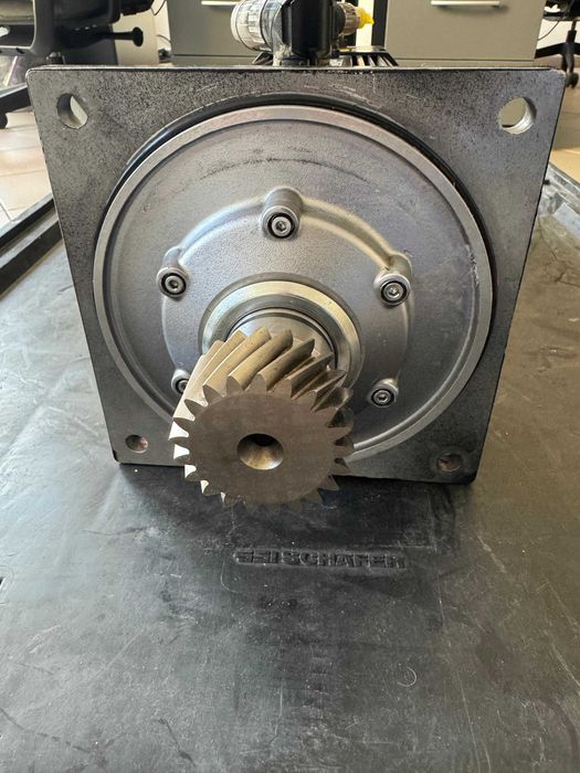 Lenze MCA 17N35-SRMP1-Z0F0-ST5F10N-R0SU