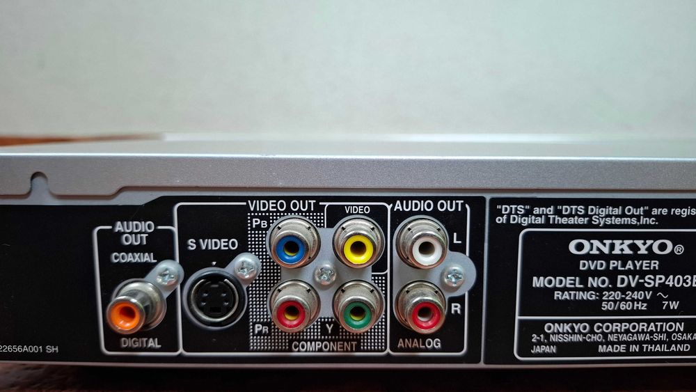 Odtwarzacz DVD ONKYO model DV-SP403E
