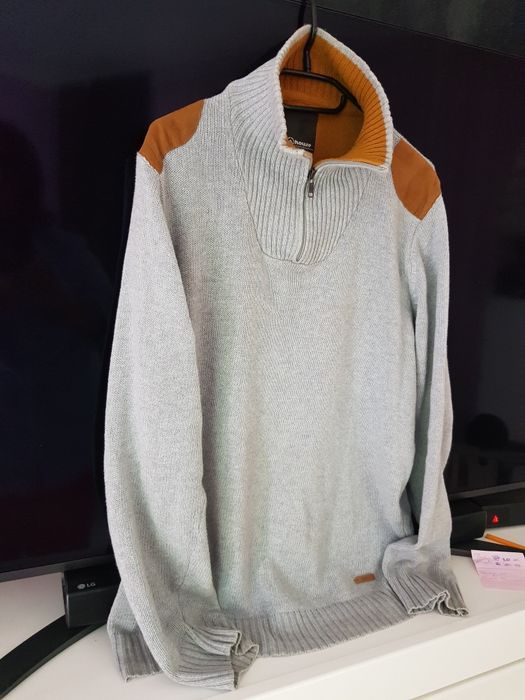 Męski sweter z kołnierzykiem  na zamek  XL