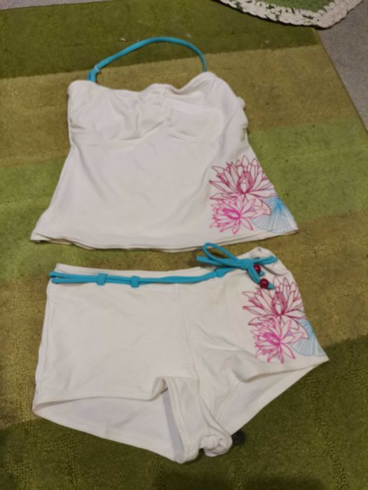 Купальники разные