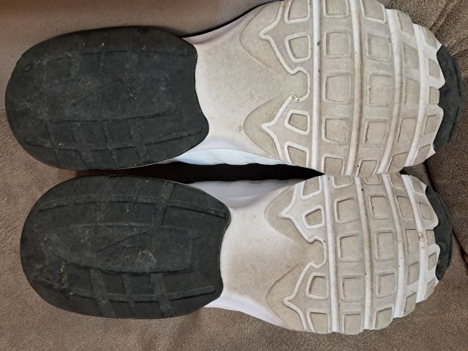 Продам чоловічі кросівки Nike 44роз.