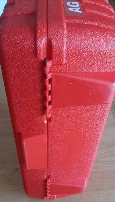 Mala rigida Hilti AG 4