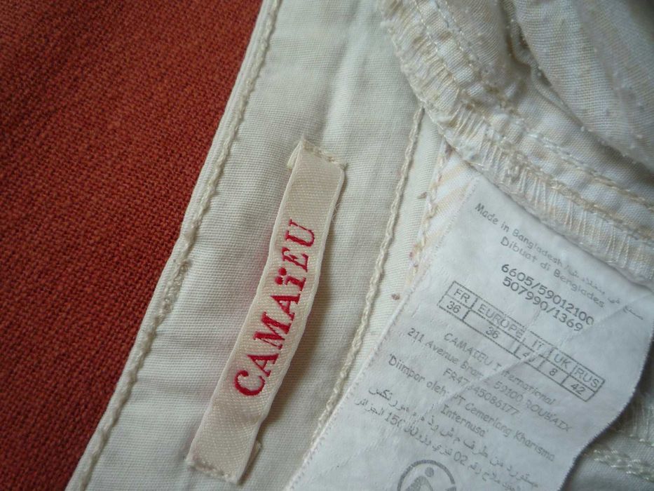 Camaieu 36/S Spodnie chino Kremowe Jasny beż