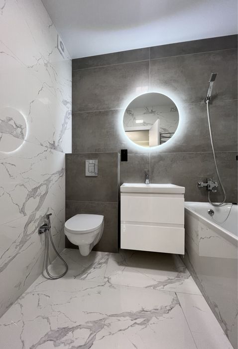 Здається 1,5 кім в ЖК Фемелі центр міста