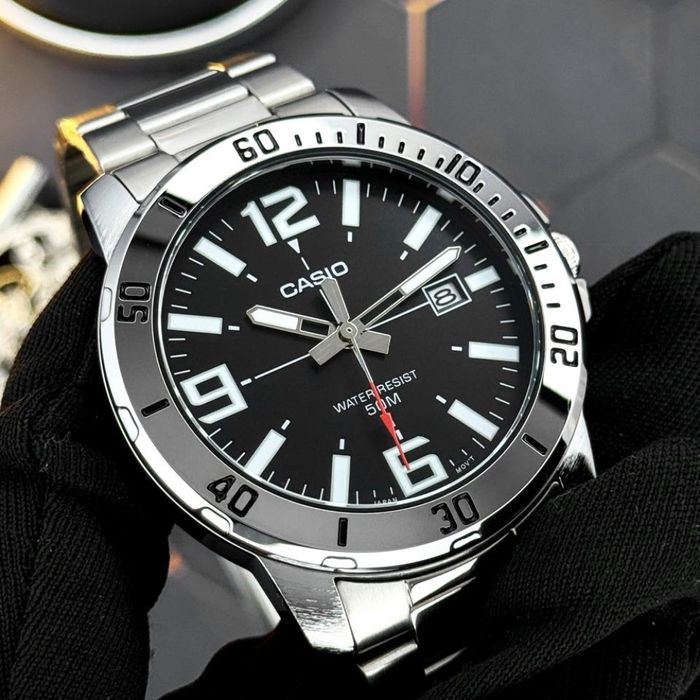 Чоловічий годинник Casio MTP-VD01D-1B (100% оригінал)