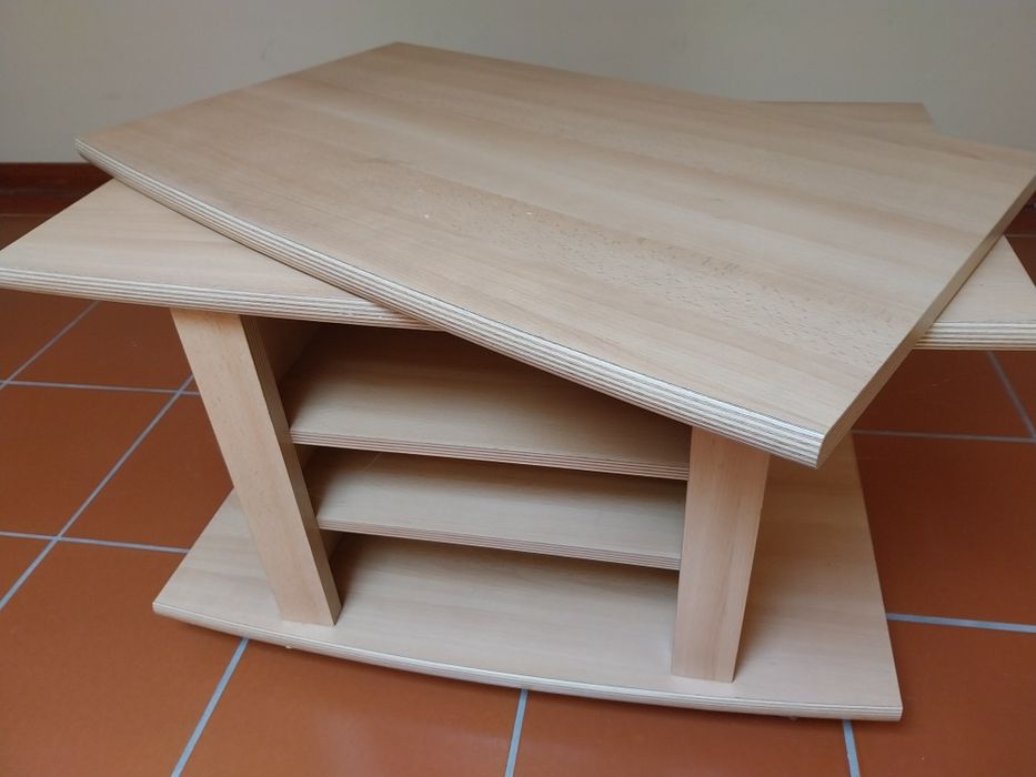 Mesa para TV ou Playstation