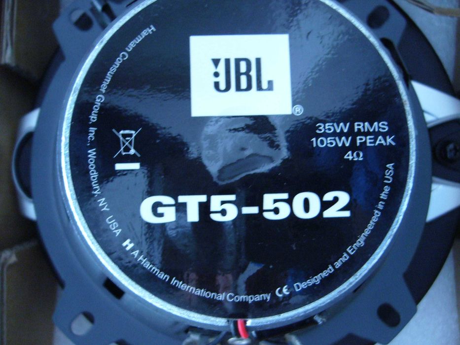 Vendo colunas auto JBL Novas