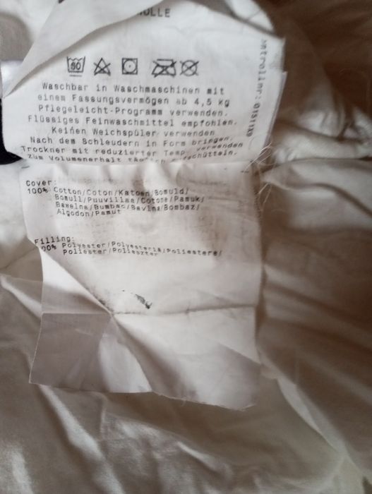 Kołdra na łóżko jednoosobowe biała z welny