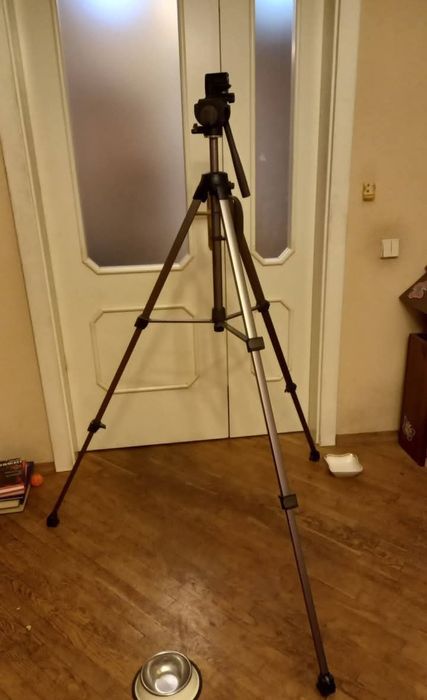 Штатив для фото- відео- апаратури Vanguard Mallenium - 5
Vanguard Mill