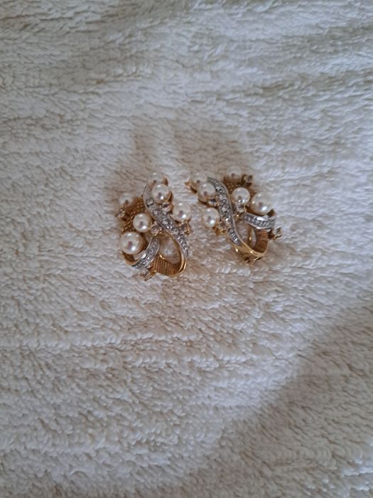 Vários brincos Vintage