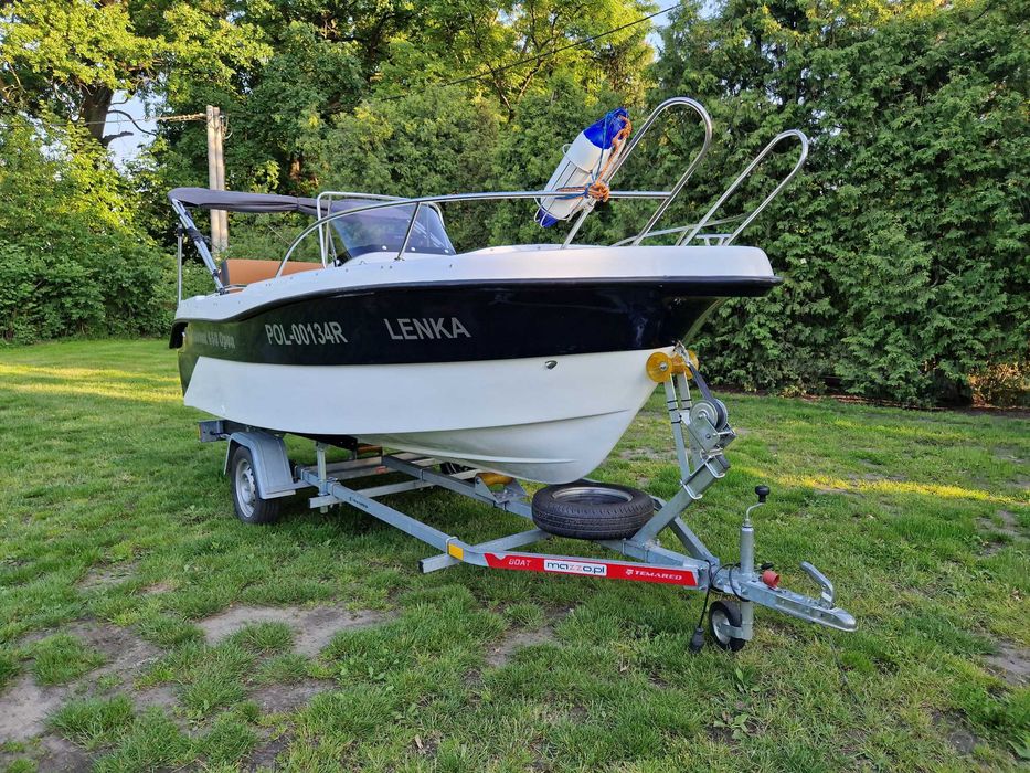 Motorówka Marion 450 Open  YAMAHA z przyczepką