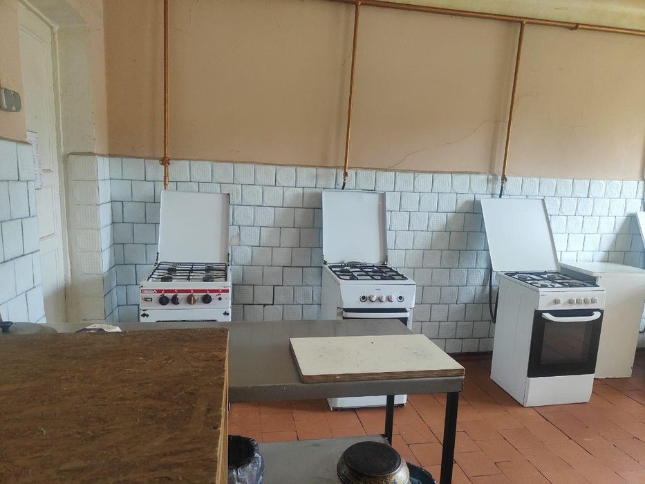 Продаж великої кімнати на ст.м КПІ, Київ