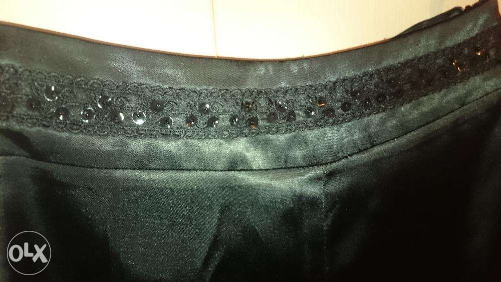 Sprzedam elegancką spódnicę