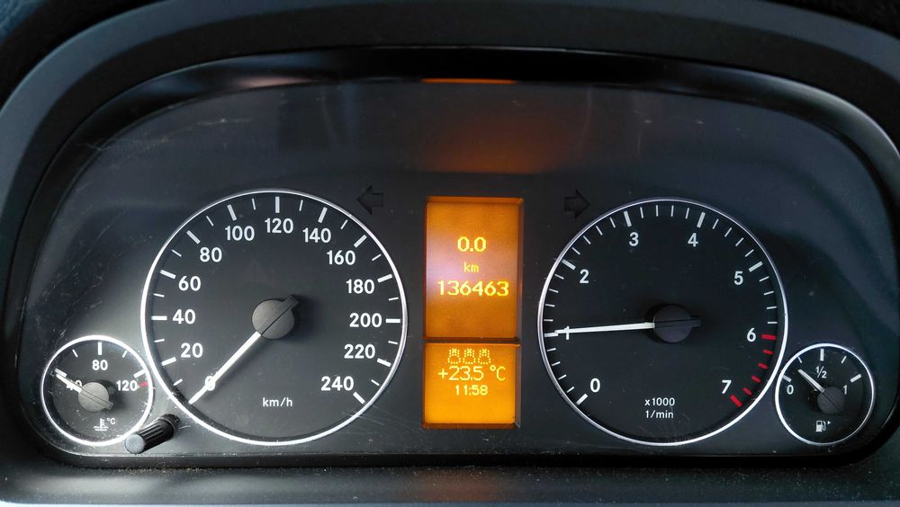Mercedes A150 136000 Kms Avantgard PREÇO FIXO