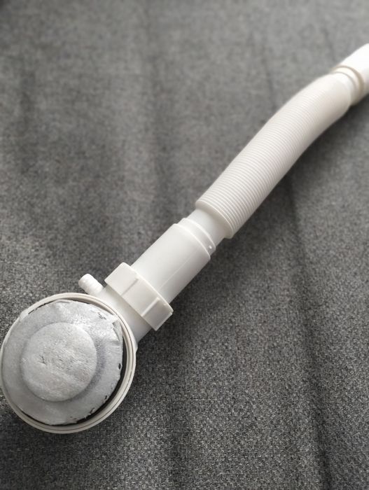 Sprzedam syfon do kabiny prysznicowej