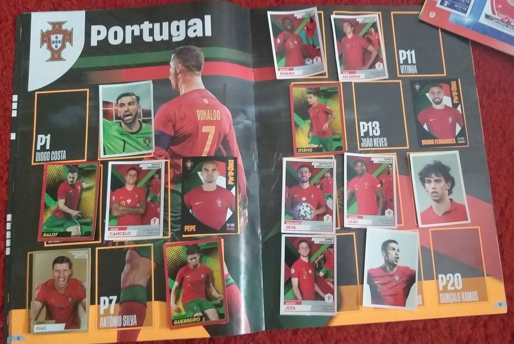 Cromos Futebol e Pokémon vários
