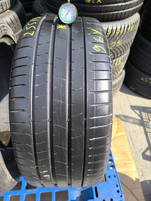Opona Pirelli p zero 255/35/19 pojedynka