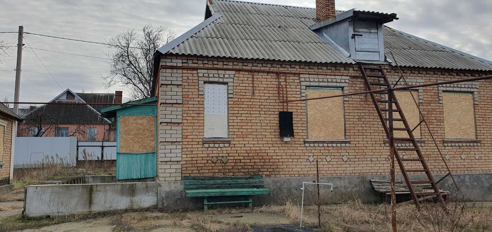 Продам Дом в районе Института (под реконструкцию)