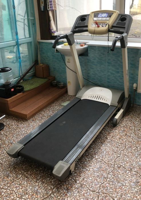 беговая дорожка бу сгорел мотор