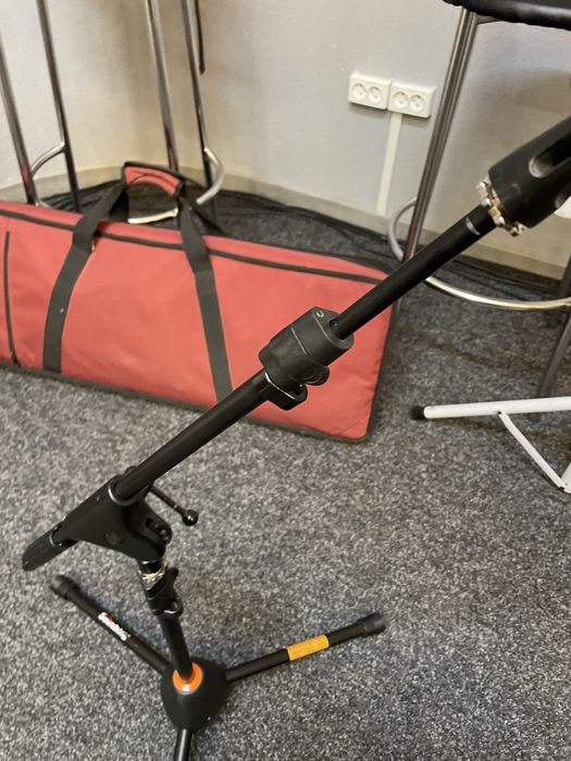 Продам мікрофону стійку SOUNDKING SKSD226