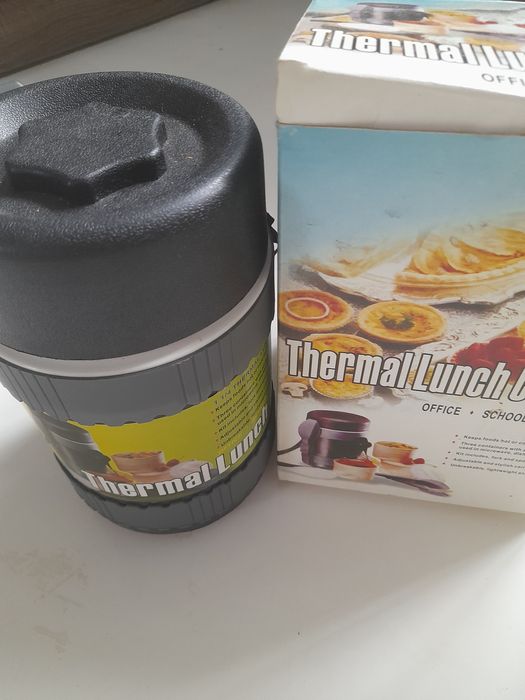 Термос двух литровые.