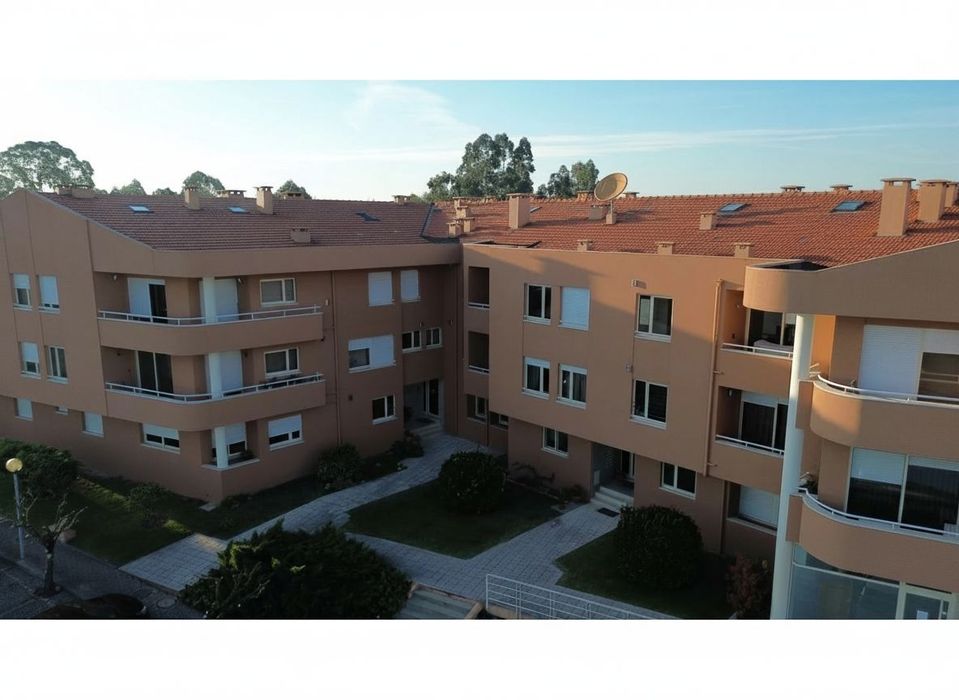 Apartamento T3 Modernizado em Sanguedo