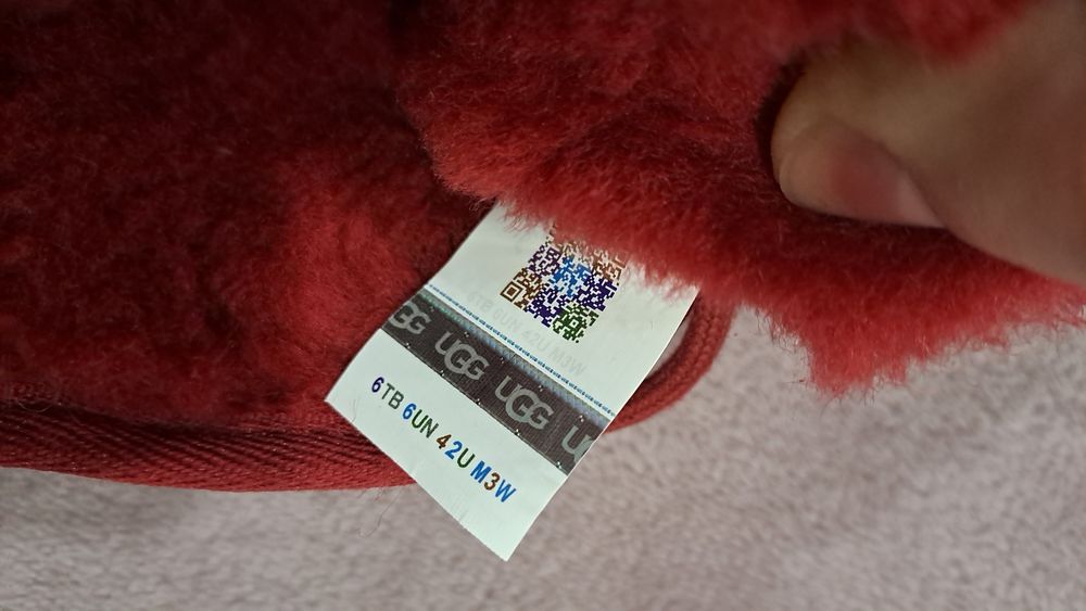 UGG 38(24.5) оригінал  2 шт.