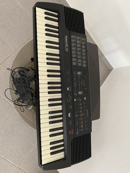 Roland E14 Keyboard456899017489797122