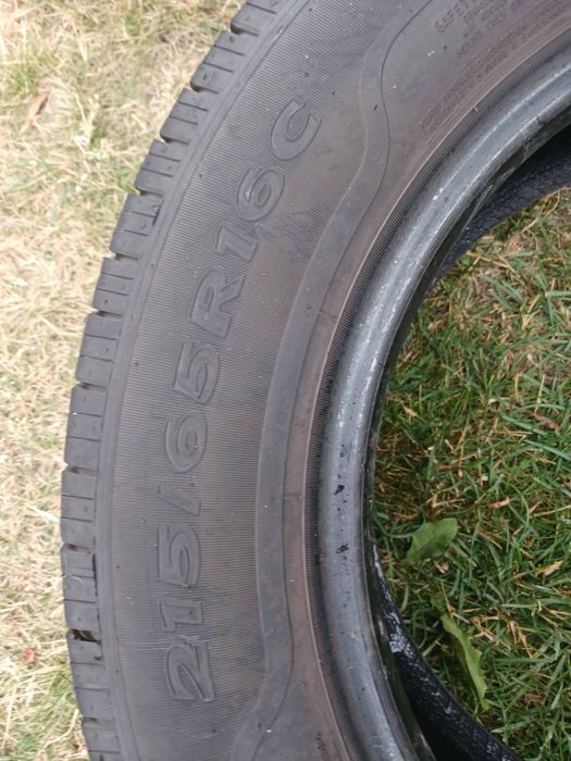 Продам шини 215/65 R16 C