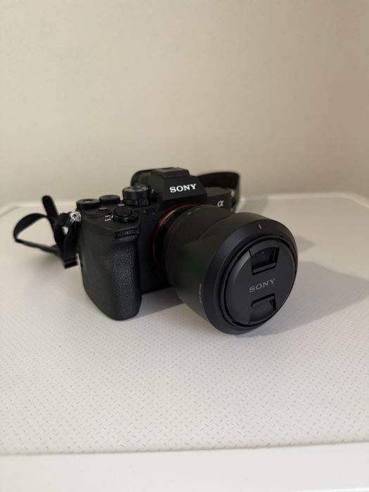 Sony Alpha7 IV c/ Lente + Acessórios