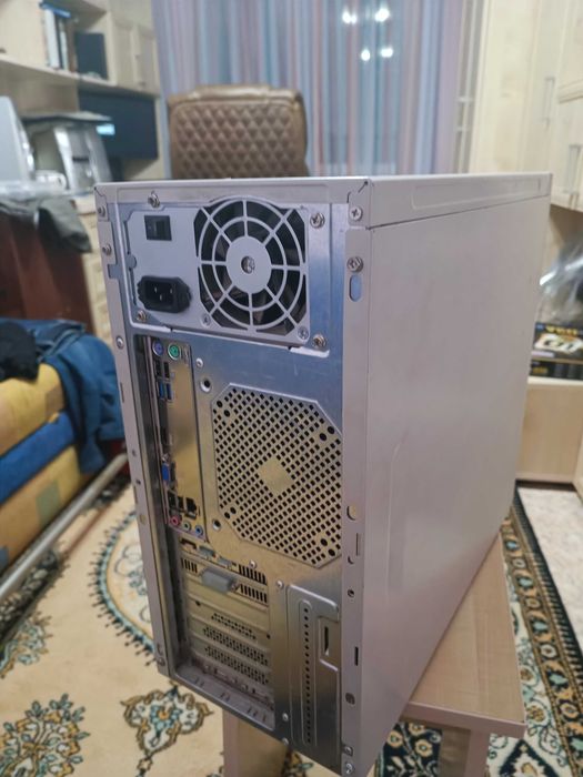 ПК без монитора с видеокартой (рабочий)